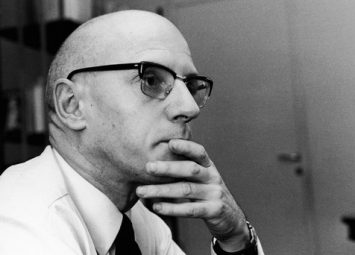 Secangkir Kopi Bersama Michel Foucault: Seputar Seks, Pengetahuan, dan Kekuasaan