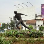 Monumen sepakbola di Bandung via Jotravelguide